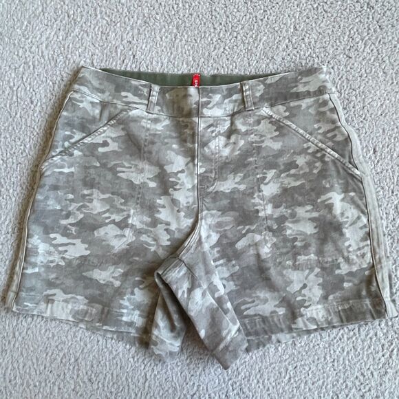 Spanx Compression Shorts Women Size‎ L Gray Camo Print Pockets - Picture 1 of 12
